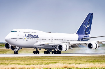 Flugzeug mit Trockeneisstrahlen reinigen