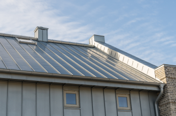Limpieza de planchas de zinc con limpieza criogénica