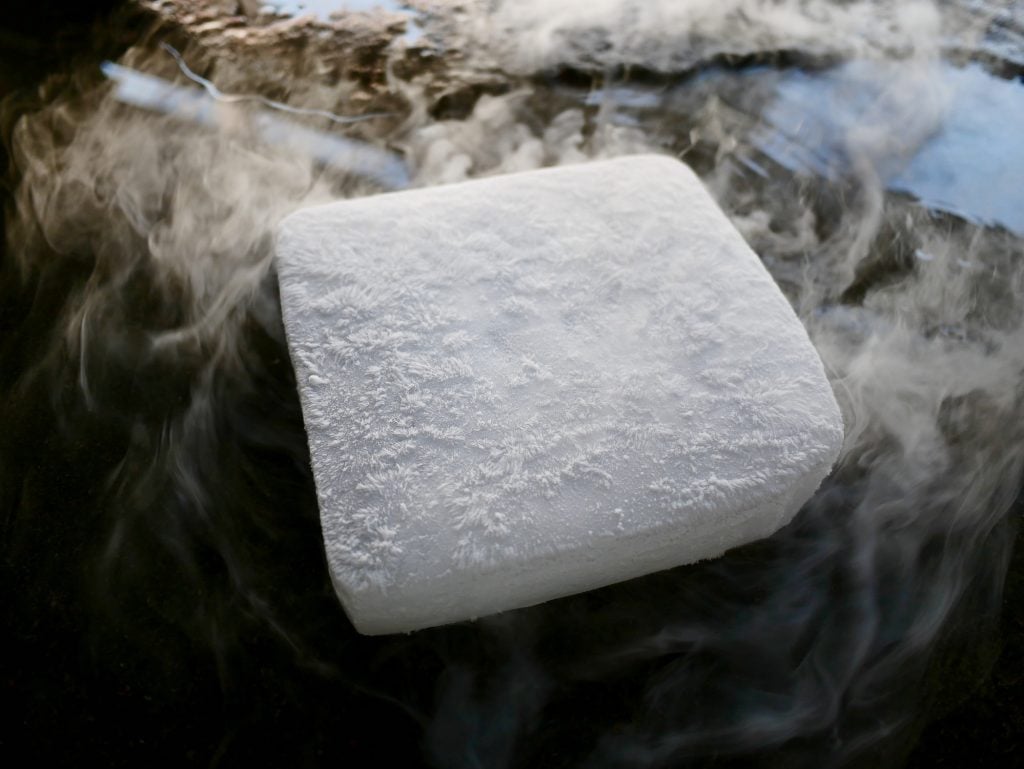 Dry ice shelf life
