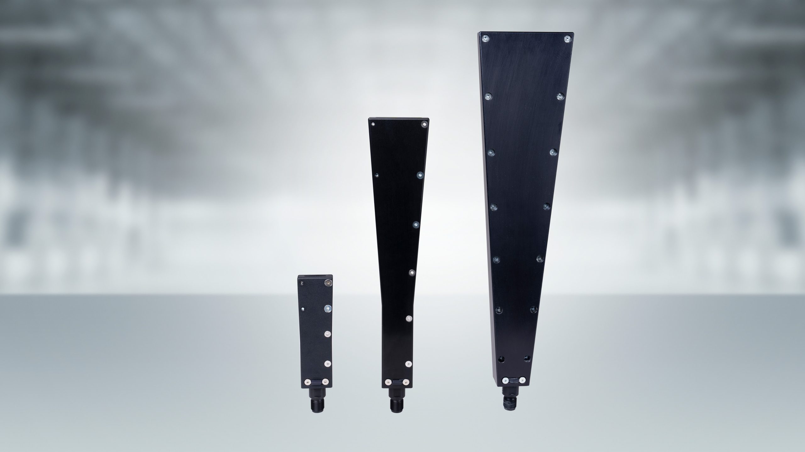 Flat nozzles